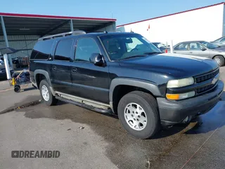 2004 Chevrolet Suburban LT with VIN 3GNFK16T64G278549, listed as a IAAI auction lot 42569901 with 279,382 mi miles and . Bid and sale history available at DreamBid. Image 1.