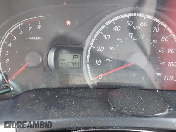 2014 Toyota Sienna L with VIN 5TDZK3DC1ES410012, listed as a IAAI auction lot 42005001 with 440,789 mi miles. Bid and sale history available at carsss.com. Image 7.