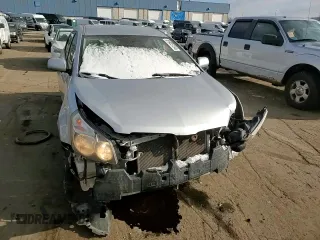 2009 Pontiac Vibe w/1SA with VIN 5Y2SP67899Z406001, listed as a Copart auction lot 81935154 with 162,213 mi miles and Clean Title. Bid and sale history available at carsss.com. Image 10.