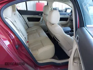 2014 Lincoln MKS z VIN 1LNHL9DK0EG606497, wystawiony jako IAAI lot #42279603 z przebiegiem 129 972 mil mil oraz . Historia ofert i sprzedaży dostępna na DreamBid. Obrazek 8.