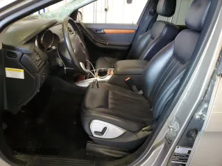 2007 Mercedes-Benz R 3.5L with VIN 4JGCB65E17A038187, listed as a Copart auction lot 70896134 with 9,338 mi miles and Salvage Title. Bid and sale history available at DreamBid. Image 7.