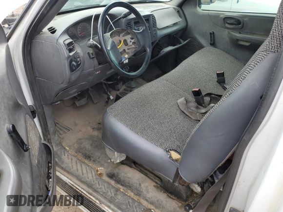 2002 Ford F-150 XL с VIN 1FTPF18L72NB43907, выставлен на аукционе Copart как лот 50898724 с пробегом 199 982 миль миль и На запчасти • Non repairable. История ставок и продаж доступна на DreamBid. Изображение 8.