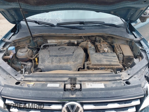 2019 Volkswagen Tiguan SE with VIN 3VV3B7AX3KM139472, listed as a IAAI auction lot 41674213 with 47,990 mi miles and . Bid and sale history available at DreamBid. Image 10.