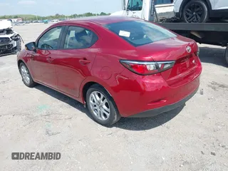 2018 Toyota Yaris with VIN 3MYDLBYV9JY318762, listed as a IAAI auction lot 42109728 with 72,931 mi miles and . Bid and sale history available at DreamBid. Image 3.