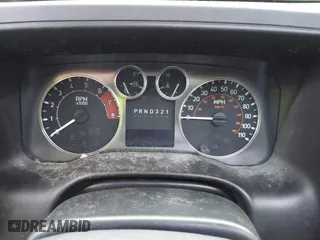 2008 Hummer H3 SUV with VIN 5GTEN13E288105892, listed as a IAAI auction lot 41812651 with 217,426 mi miles. Bid and sale history available at carsss.com. Image 7.