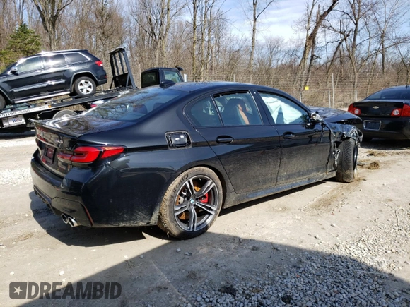 2022 BMW M5 z VIN WBS83CH01NCH75182, wystawiony jako Copart lot #46284903 z przebiegiem Nie podano mil oraz . Historia ofert i sprzedaży dostępna na DreamBid. Obrazek 3.