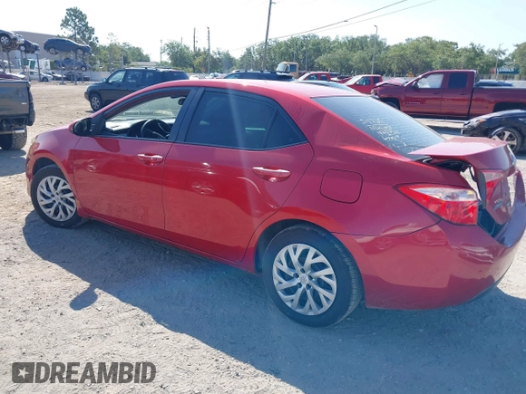 2018 Toyota Corolla L z VIN 2T1BURHE1JC011808, wystawiony jako IAAI lot #42289116 z przebiegiem 124 379 mil mil oraz . Historia ofert i sprzedaży dostępna na DreamBid. Obrazek 3.