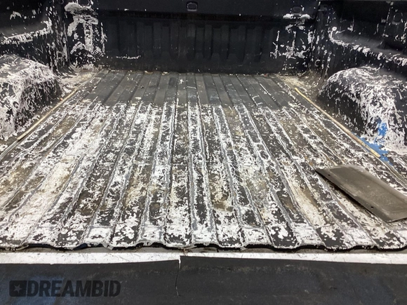 2015 Chevrolet Silverado 1500 LT with VIN 1GCRCREC0FZ257752, listed as a IAAI auction lot 42298229 with 132,830 mi miles and . Bid and sale history available at DreamBid. Image 26.
