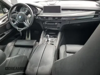 2016 BMW X5 M z VIN 5YMKT6C55G0R77761, wystawiony jako Copart lot #80486044 z przebiegiem Nie podano mil oraz Szkody całkowita. Historia ofert i sprzedaży dostępna na DreamBid. Obrazek 8.