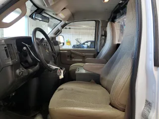 2021 Chevrolet Express Cargo с VIN 1GCWGAFP6M1214670, выставлен на аукционе Copart как лот 62432755 с пробегом 109 544 миль миль и Чистый • Clean title. История ставок и продаж доступна на DreamBid. Изображение 7.