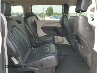 2022 Chrysler Pacifica Touring L z VIN 2C4RC1BG0NR218354, wystawiony jako Copart lot #60761565 z przebiegiem 55 087 mil mil oraz Nie do naprawy • Non repairable. Historia ofert i sprzedaży dostępna na DreamBid. Obrazek 11.