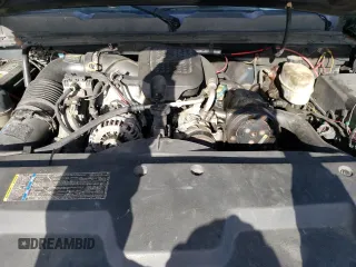 2008 Chevrolet Silverado 3500HD SRW LT w/1LT with VIN 1GCHK33698F172292, listed as a Copart auction lot 82207084 with 355,018 mi miles and Salvage Title. Bid and sale history available at carsss.com. Image 11.