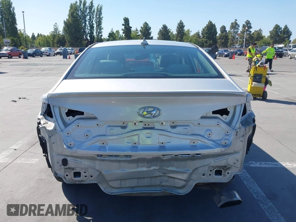 2016 Hyundai Sonata SE with VIN 5NPE24AF2GH386525, listed as a IAAI auction lot 42429207 with 125,833 mi miles and . Bid and sale history available at DreamBid. Image 17.