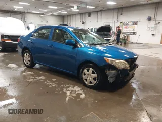 2010 Toyota Corolla z VIN 2T1BU4EE7AC303194, wystawiony jako IAAI lot #41568198 z przebiegiem 118 007 mil mil oraz . Historia ofert i sprzedaży dostępna na DreamBid. Obrazek 1.
