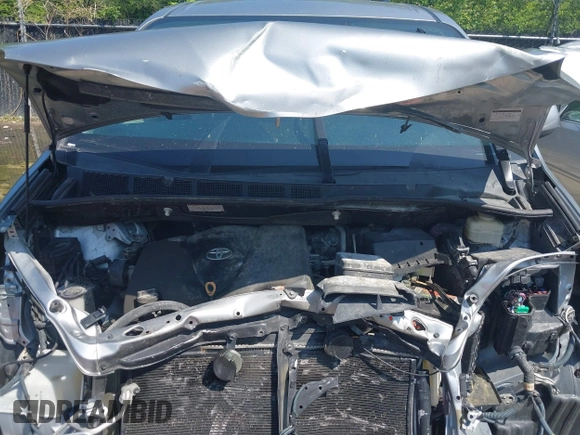 2018 Toyota Sienna LE Auto Access Seat with VIN 5TDKZ3DC9JS904884, listed as a IAAI auction lot 42132992 with 157,974 mi miles and . Bid and sale history available at DreamBid. Image 10.