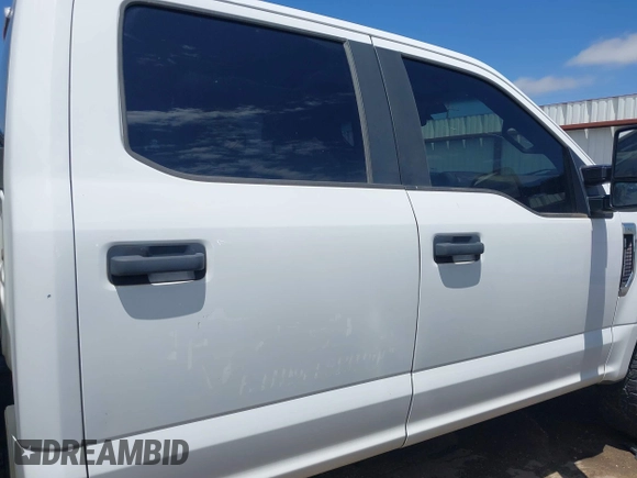 2019 Ford F-250 XL with VIN 1FT7W2A64KEE32821, listed as a IAAI auction lot 42628595 with 264,682 mi miles and . Bid and sale history available at DreamBid. Image 13.