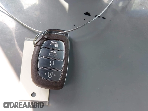 2019 Hyundai Tucson Sport z VIN KM8J33AL3KU937888, wystawiony jako IAAI lot #42310448 z przebiegiem 99 501 mil mil oraz . Historia ofert i sprzedaży dostępna na DreamBid. Obrazek 11.