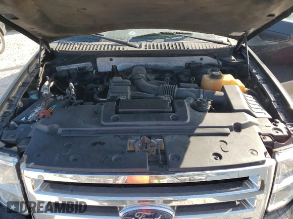 2007 Ford Expedition Max Eddie Bauer with VIN 1FMFK18577LA18641, listed as a Copart auction lot 83966204 with 285,859 mi miles and Salvage Title. Bid and sale history available at DreamBid. Image 12.