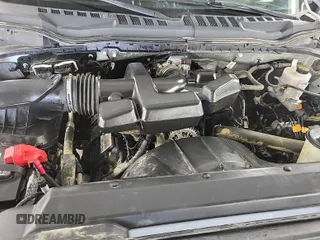 2018 Ford F-250 XL z VIN 1FT7X2B69JEC27148, wystawiony jako IAAI lot #42226196 z przebiegiem 243 302 mil mil oraz . Historia ofert i sprzedaży dostępna na DreamBid. Obrazek 1.