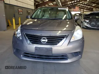 2012 Nissan Versa SL with VIN 3N1CN7AP3CL884299, listed as a Copart auction lot 49767595 with 184,242 mi miles and Salvage Title. Bid and sale history available at carsss.com. Image 5.