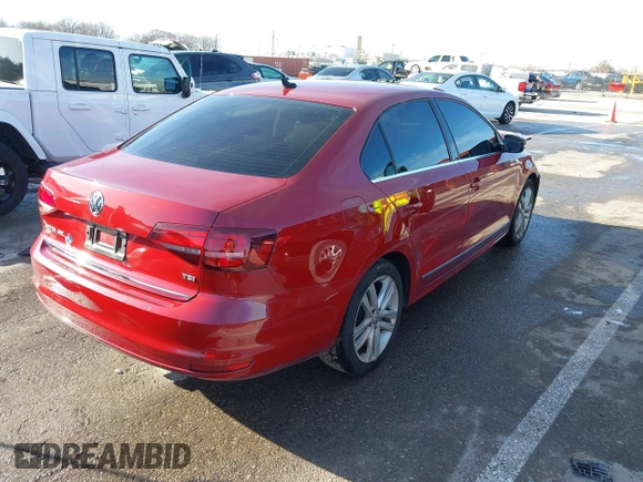2017 Volkswagen Jetta SEL z VIN 3VWL17AJ5HM245831, wystawiony jako IAAI lot #41128163 z przebiegiem 149 248 mil mil oraz . Historia ofert i sprzedaży dostępna na DreamBid. Obrazek 4.