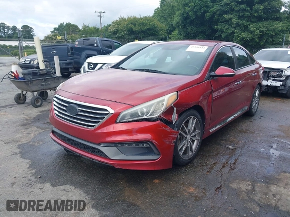 2015 Hyundai Sonata Sport z VIN 5NPE34AB6FH231128, wystawiony jako IAAI lot #42356554 z przebiegiem 177 296 mil mil oraz . Historia ofert i sprzedaży dostępna na DreamBid. Obrazek 2.