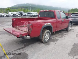2005 Chevrolet Colorado Z85 z VIN 1GCDT198158171629, wystawiony jako IAAI lot #42323700 z przebiegiem 140 192 mil mil oraz . Historia ofert i sprzedaży dostępna na DreamBid. Obrazek 4.