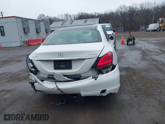 2019 Mercedes-Benz C 300 with VIN 55SWF8EB1KU293427, listed as a IAAI auction lot 41673663 with 61,295 mi miles and . Bid and sale history available at carsss.com. Image 16.