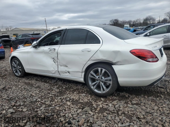2018 Mercedes-Benz C 300 с VIN 55SWF4KB5JU258448, выставлен на аукционе Copart как лот 48112725 с пробегом 72 610 миль миль и Списание • Salvage title. История ставок и продаж доступна на DreamBid. Изображение 2.