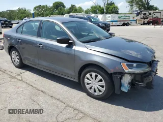 2015 Volkswagen Jetta S z VIN 3VW1K7AJ6FM421576, wystawiony jako Copart lot #57254285 z przebiegiem 82 677 mil mil oraz Szkoda całkowita • Salvage title. Historia ofert i sprzedaży dostępna na DreamBid. Obrazek 4.
