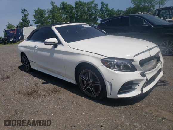 2023 Mercedes-Benz C 300 z VIN W1KWK8EB1PG116635, wystawiony jako Copart lot #59712395 z przebiegiem 13 359 mil mil oraz Szkoda całkowita • Salvage title. Historia ofert i sprzedaży dostępna na DreamBid. Obrazek 4.