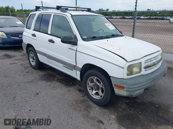 2001 Chevrolet Tracker with VIN 2CNBE13C016903775, listed as a IAAI auction lot 42481922 with 148,878 mi miles and . Bid and sale history available at DreamBid. Image 1.
