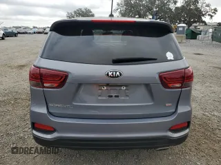 2020 Kia Sorento LX with VIN 5XYPG4A37LG643258, listed as a Copart auction lot 46093245 with 122,379 mi miles and Salvage Title. Bid and sale history available at carsss.com. Image 6.