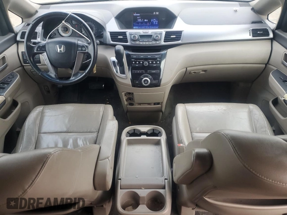 2011 Honda Odyssey EX-L with VIN 5FNRL5H69BB057080, listed as a Copart auction lot 41984785 with 152,963 mi miles and Salvage Title. Bid and sale history available at DreamBid. Image 8.