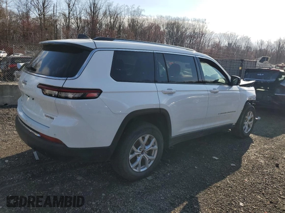 2023 Jeep Grand Cherokee Limited with VIN 1C4RJKBG2P8886599, listed as a Copart auction lot 50160645 with 43,806 mi miles and Salvage title. Bid and sale history available at DreamBid. Image 3.