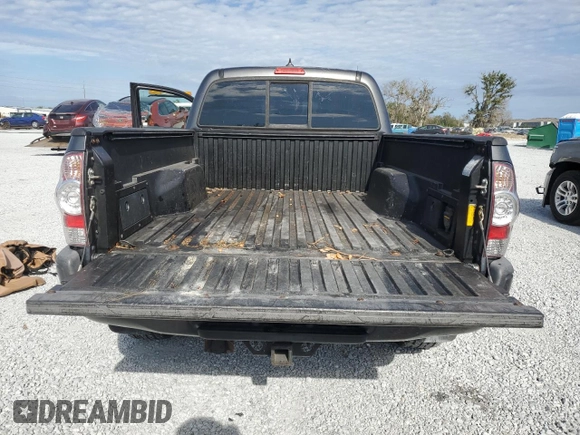 2014 Toyota Tacoma PreRunner with VIN 3TMKU4HN4EM040297, listed as a Copart auction lot 86418894 with 111,626 mi miles and Salvage title. Bid and sale history available at DreamBid. Image 6.
