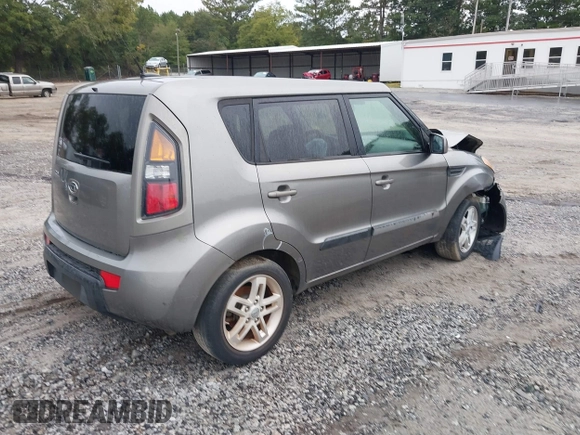 2011 Kia Soul + with VIN KNDJT2A26B7244527, listed as a IAAI auction lot 40332991 with 178,318 mi miles and . Bid and sale history available at DreamBid. Image 4.