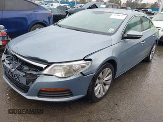 2012 Volkswagen CC Sport with VIN WVWMN7AN5CE541820, listed as a IAAI auction lot 41709393 with 98,459 mi miles. Bid and sale history available at carsss.com. Image 2.