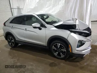 2025 Mitsubishi Eclipse Cross SE z VIN JA4ATWAA9SZ004014, wystawiony jako Copart lot #57436565 z przebiegiem 5 772 mil mil oraz Szkoda całkowita • Salvage title. Historia ofert i sprzedaży dostępna na DreamBid. Obrazek 4.
