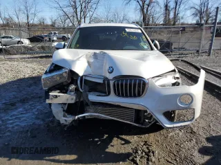 2016 BMW X1 xDrive28i with VIN WBXHT3C31G5E48073, listed as a Copart auction lot 43974855 with 56,088 mi miles and Salvage Title. Bid and sale history available at carsss.com. Image 5.