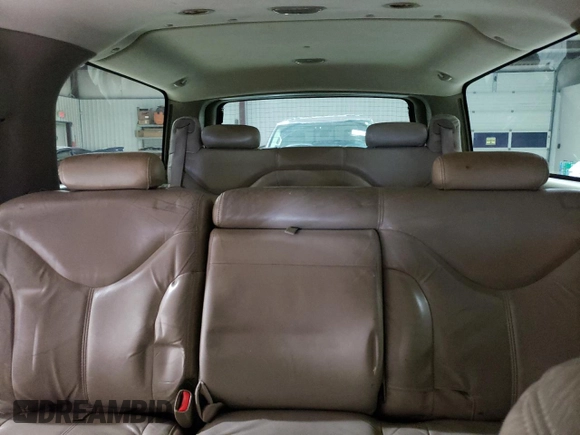 2002 GMC Yukon XL SLT with VIN 1GKFK16Z72J252684, listed as a Copart auction lot 86960724 with 0 mi miles and Clean Title. Bid and sale history available at carsss.com. Image 10.