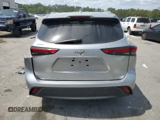 2022 Toyota Highlander XLE z VIN 5TDGZRBH3NS254141, wystawiony jako Copart lot #55397545 z przebiegiem 12 352 mil mil oraz Szkoda całkowita • Salvage title. Historia ofert i sprzedaży dostępna na DreamBid. Obrazek 6.