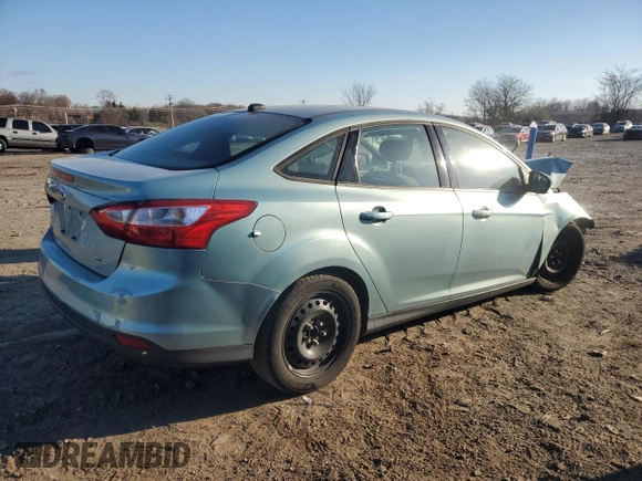 2012 Ford Focus SE with VIN 1FAHP3F27CL341865, listed as a Copart auction lot 59959015 with 166,392 mi miles and Non repairable. Bid and sale history available at DreamBid. Image 3.