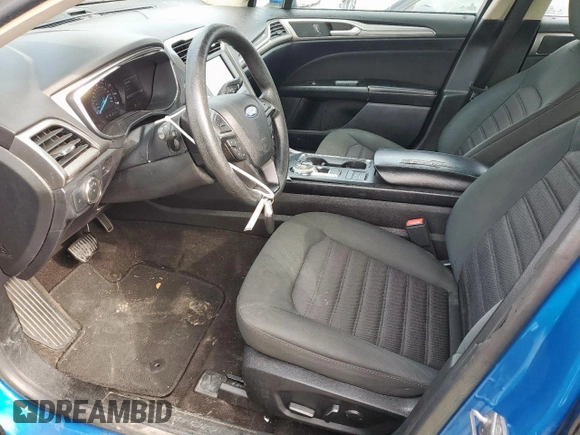 2020 Ford Fusion SE z VIN 3FA6P0HD0LR190390, wystawiony jako Copart lot #57521855 z przebiegiem 125 882 mil mil oraz Czysty tytuł • Clean title. Historia ofert i sprzedaży dostępna na DreamBid. Obrazek 7.