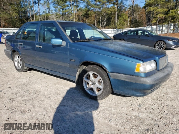 1997 Volvo S70 с VIN YV1LS5547V2378449, выставлен на аукционе Copart как лот 82469184 с пробегом 77 981 миль миль и Чистый • Clean title. История ставок и продаж доступна на DreamBid. Изображение 4.