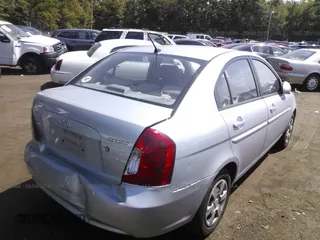 2007 Hyundai Accent GLS with VIN KMHCN46C97U131224, listed as a IAAI auction lot 25910584 with 89,432 mi miles. Bid and sale history available at carsss.com. Image 4.