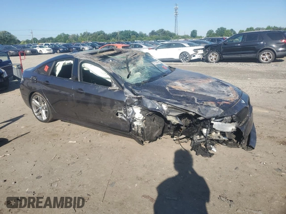 2019 BMW 4 Series 430i xDrive z VIN WBA4J3C59KBL05590, wystawiony jako Copart lot #57723065 z przebiegiem Nie podano mil oraz Szkoda całkowita • Salvage title. Historia ofert i sprzedaży dostępna na DreamBid. Obrazek 4.