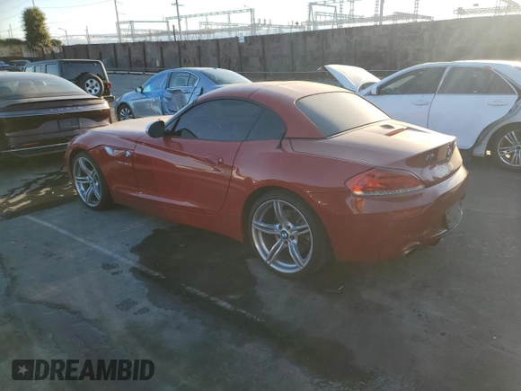 2011 BMW Z4 sDrive35is z VIN WBALM1C54BE393857, wystawiony jako Copart lot #72769234 z przebiegiem 88 986 mil mil oraz Szkoda całkowita • Salvage title. Historia ofert i sprzedaży dostępna na DreamBid. Obrazek 2.