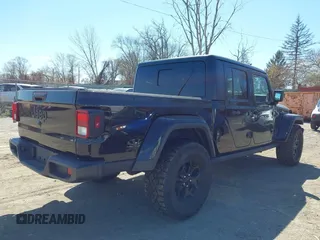2022 Jeep Gladiator Texas Trail with VIN 1C6HJTAG2NL120506, listed as a IAAI auction lot 42048215 with 65,048 mi miles. Bid and sale history available at carsss.com. Image 4.