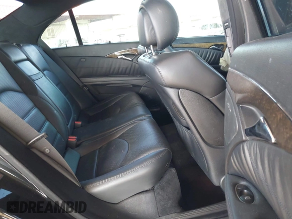 2007 Mercedes-Benz E 63 AMG with VIN WDBUF77X77B127711, listed as a IAAI auction lot 41185489 with 117,590 mi miles and . Bid and sale history available at carsss.com. Image 8.
